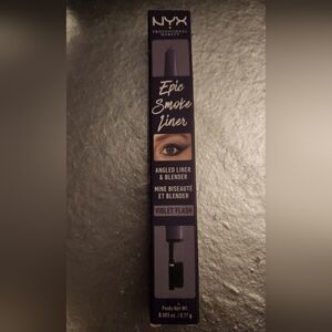 NYX Epic Smoke Liner in Violet Flash New In Box
